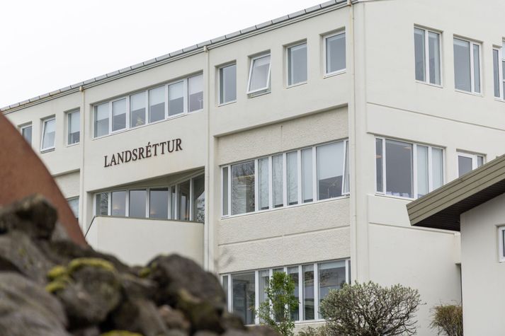 Landsréttur sneri við dómi Héraðsdóms Reykjavíkur.