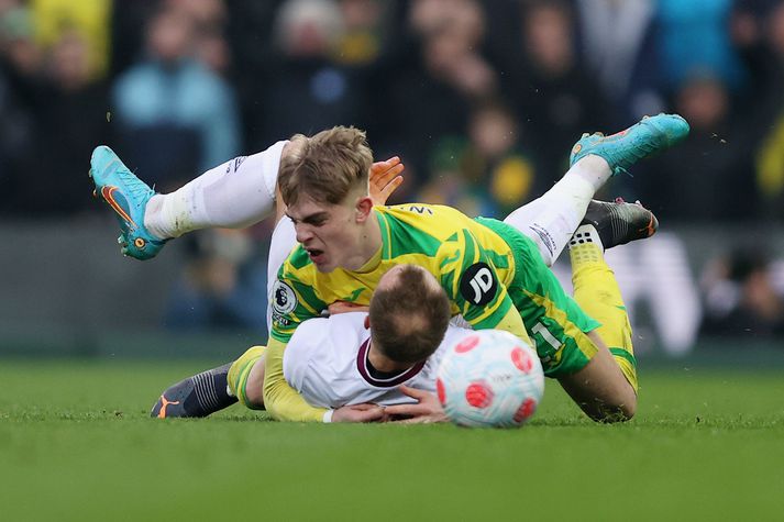 Brandon Williams var tilbúinn að láta þann sem braut á sér heyra það áður en hann áttaði sig á því að það var Christian Eriksen sem var sá brotlegi.