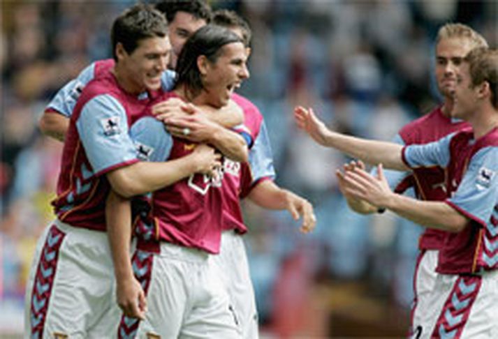 Milan Baros tryggði Aston Villa stigin þrjú gegn West Brom í dag