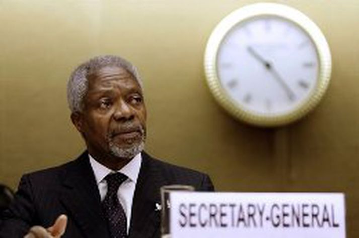 Kofi Annan, framkvæmdastjóri Sameinuðu þjóðanna, vill meiri áherslu á velferð barna á átakasvæðum.