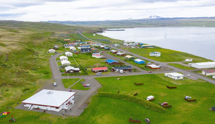 Frá Bakkafirði þar sem 55 eru skráðir til heimilis samkvæmt Hagstofu Íslands.