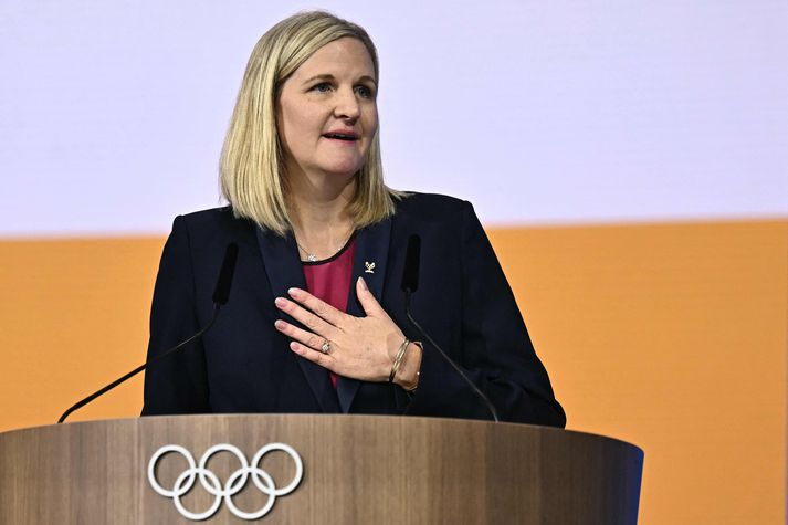 Kirsty Coventry í pontu eftir að hún var kjörin næsti forseti Alþjóðaólympíunefndarinnar.