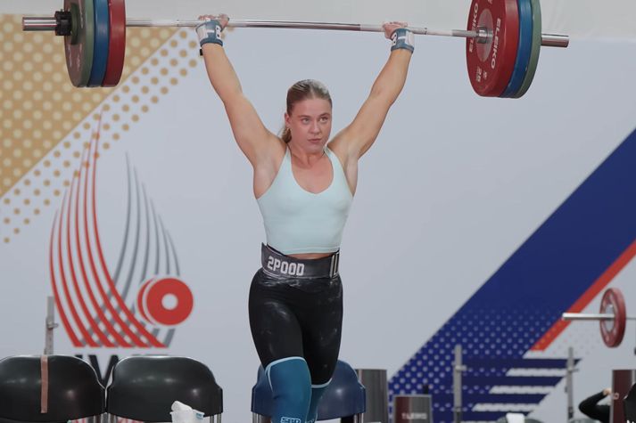 Eygló Fanndal Sturludóttir leyfði fylgjendum Weight Lifting House að fylgjast með æfingu á HM í Barein.