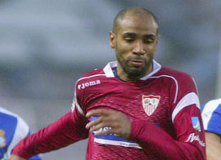 Freddie Kanoute skoraði sigurmark Sevilla.