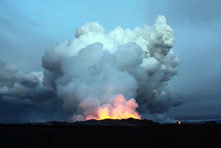 Áframhald verður á gasmengun á Suðausturlandi í dag.