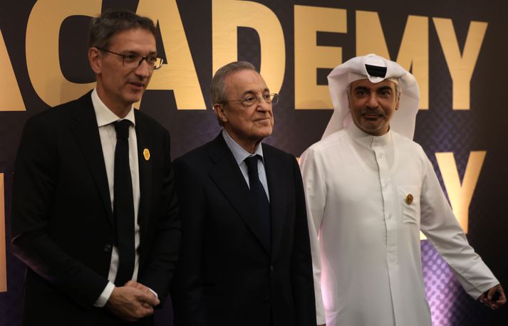 Florentino Perez, forseti Real Madrid mætti verðlaunahátíð FIFA á dögunum. Hér er hann í góðum hópi.