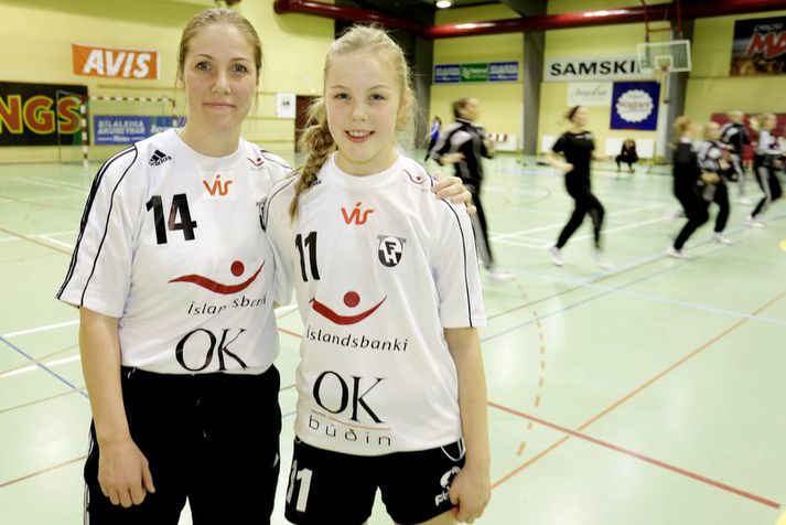 Þórey Anna Ásgeirsdóttir og Gunnur Sveinsdóttir mamma hennar.