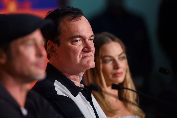 Quentin Tarantino hefur fengið erfiðar spurningar frá blaðamönnum á Cannes vegna nýjustu myndar sinnar.