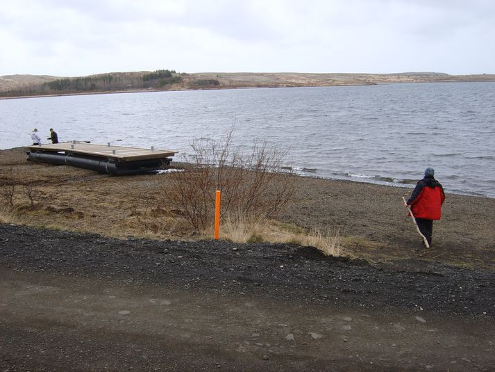 Einfalt og ókeypis er að stunda silungsveiði í Hafravatni.