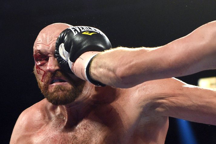 Dana White telur að Fury yrði bara laminn í UFC.