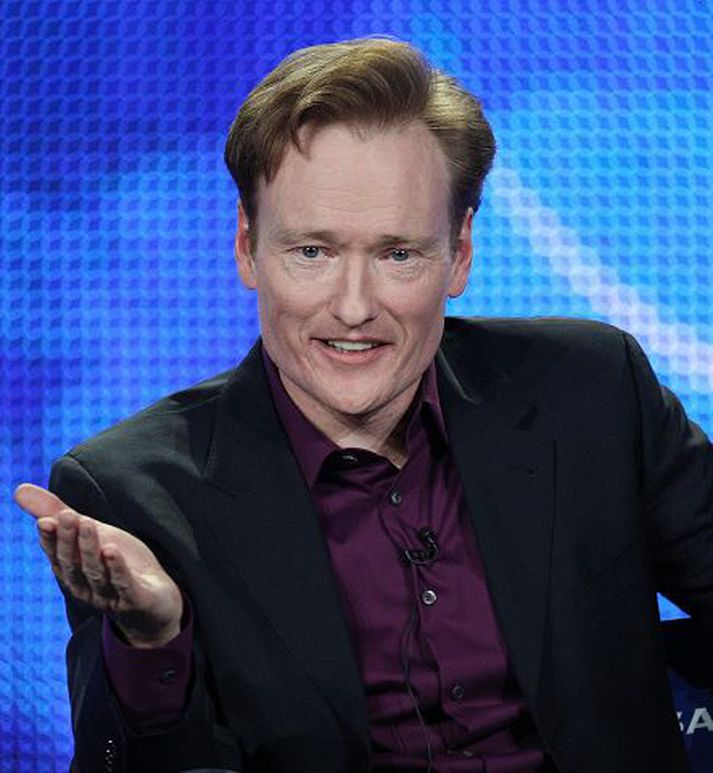 conan o´Brien Conan O´Brien stjórnar nýjum spjallþætti á sjónvarpsstöðinni TBS.