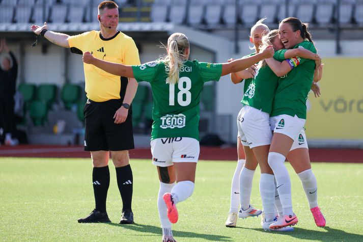 Íslandsmeistarar Breiðabliks verða í eldlínunni í Lengjubikarnum í dag.