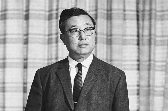 Eiji Toyoda forstjóri Toyota til 25 ára.