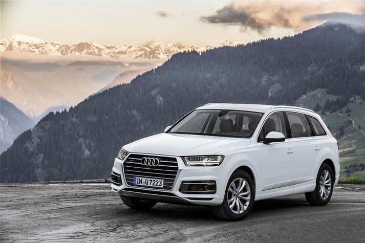 Audi Q7 jeppinn.