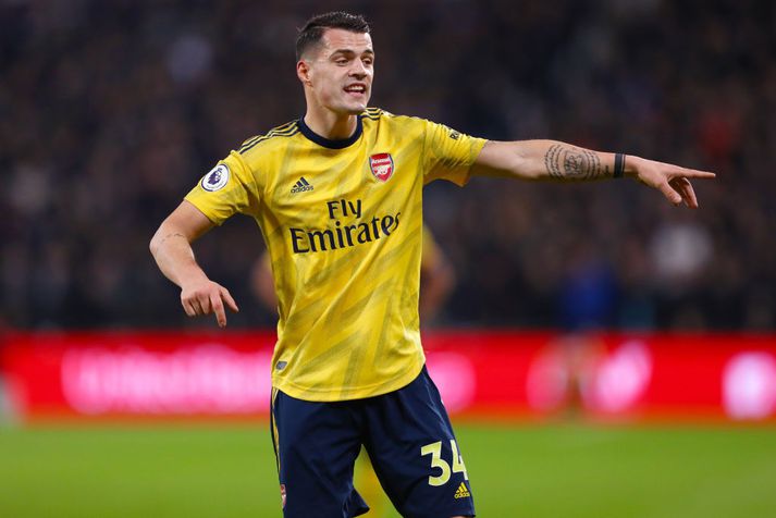 Xhaka í leik með Arsenal.