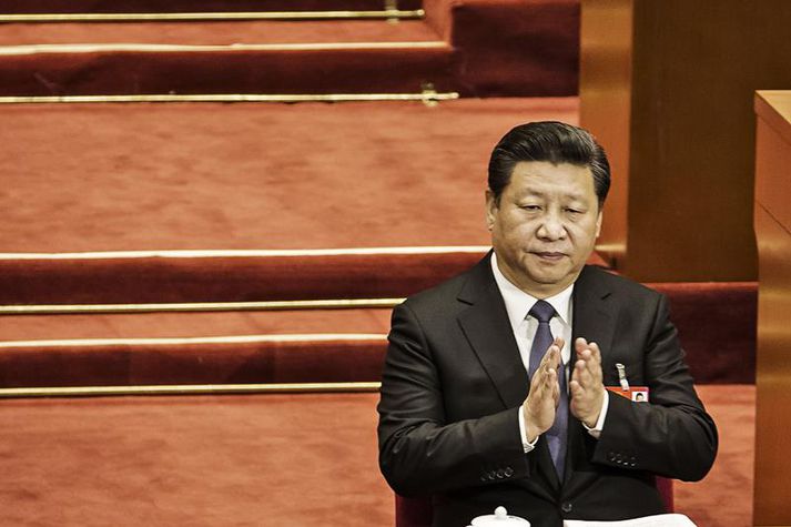 Xi Jinping, forseti Kína, krafðist þess að fjölmiðlar sýndu honum og yfirvöldum  tryggð.