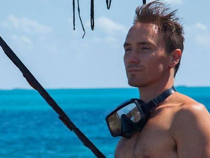 Rob Stewart var þekktastur fyrir heimildarmyndina Sharkwater sem kom út árið 2006.