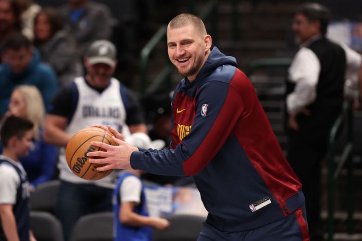 Nikola Jokic verður seint sakaður um að taka vinnunni sinni of alvarlega