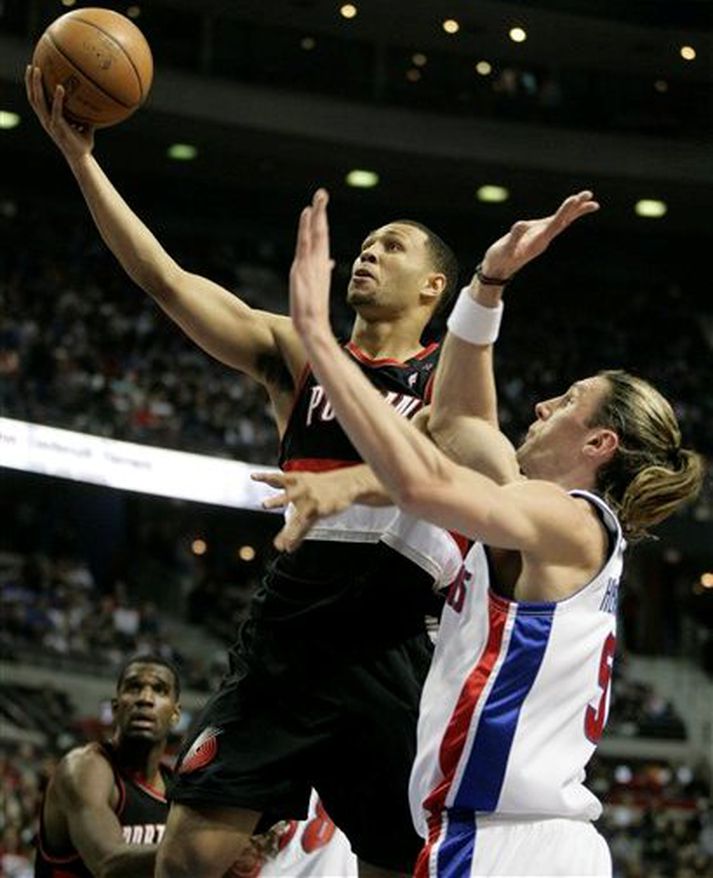 Brandon Roy skorar fyrir Portland